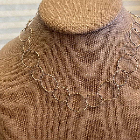 Beautiful 925 sterling silver interlocking circles necklace - Picture 1 of 10